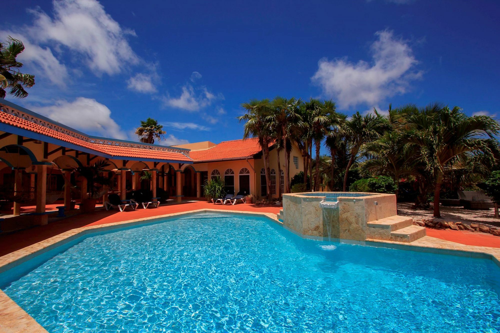 Goood Resort Kralendijk  Exterior photo